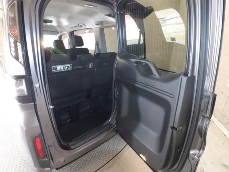STEPWAGON SPADA