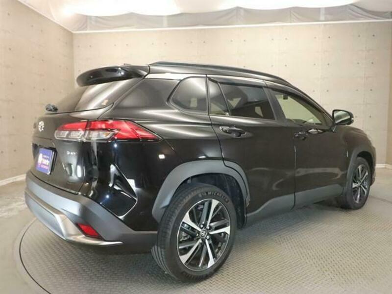 COROLLA CROSS