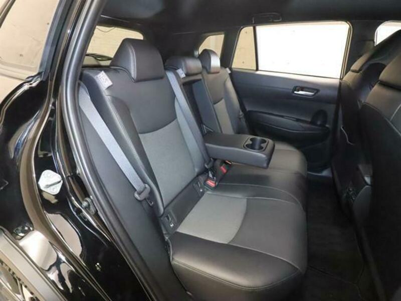COROLLA CROSS