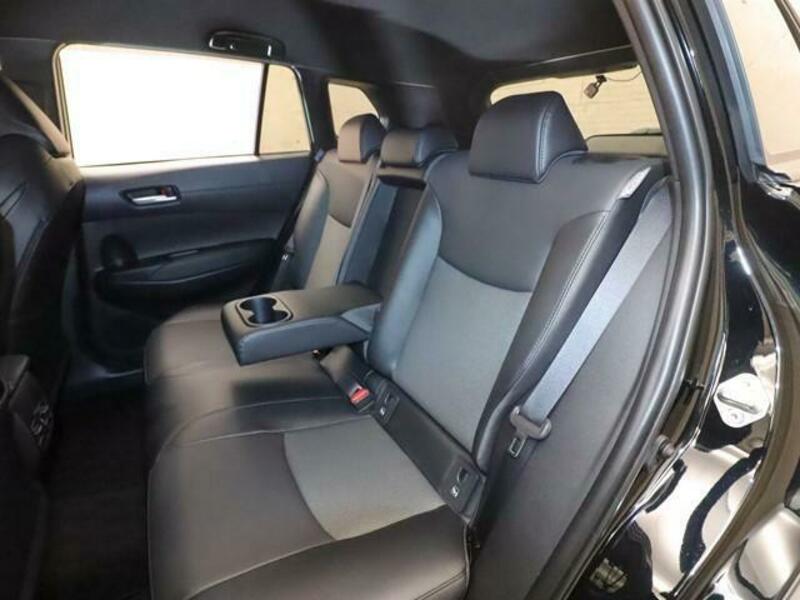 COROLLA CROSS