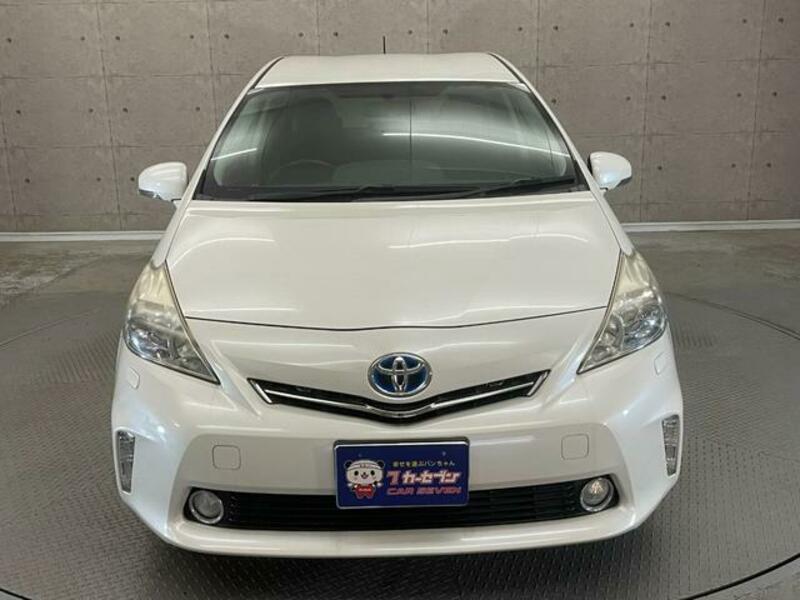 PRIUS ALPHA