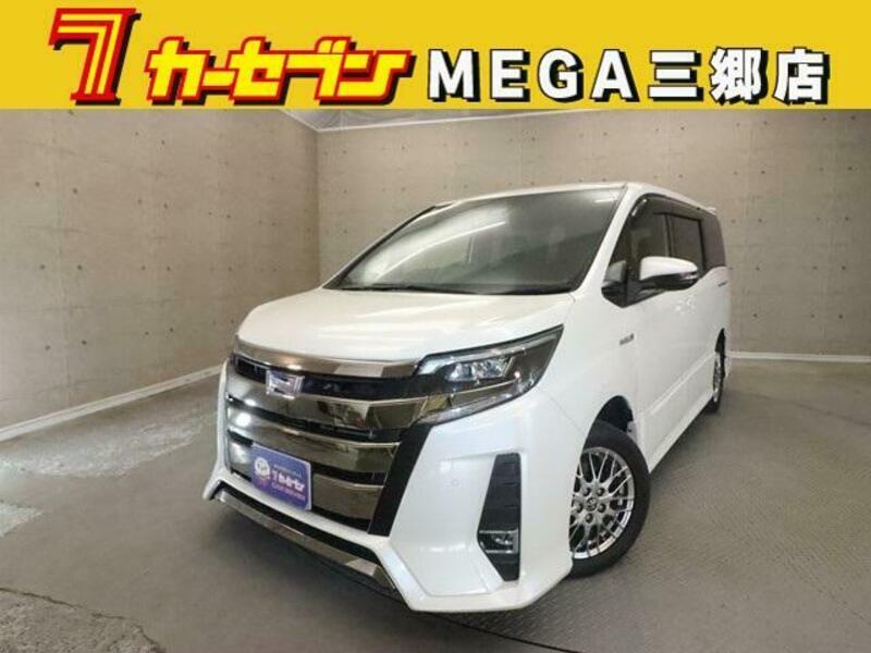 TOYOTA NOAH