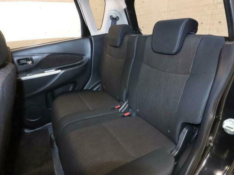EK CUSTOM