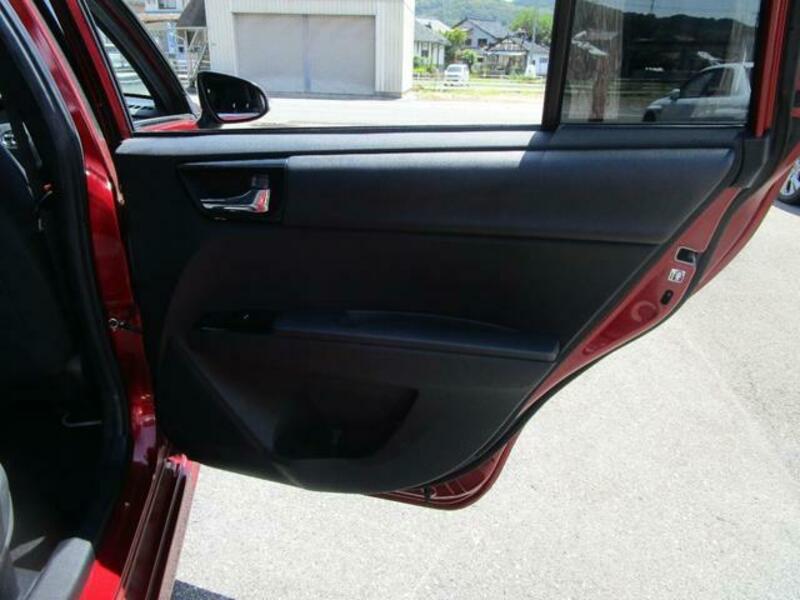 COROLLA FIELDER