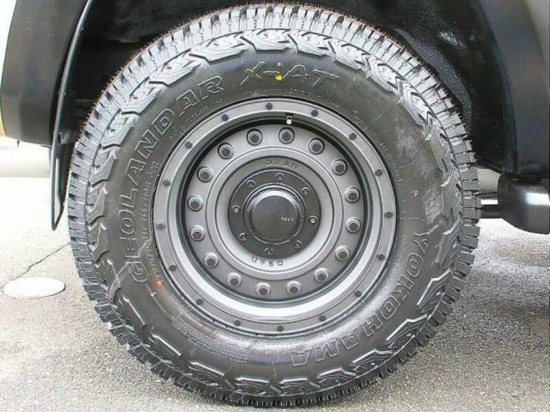 HILUX SURF