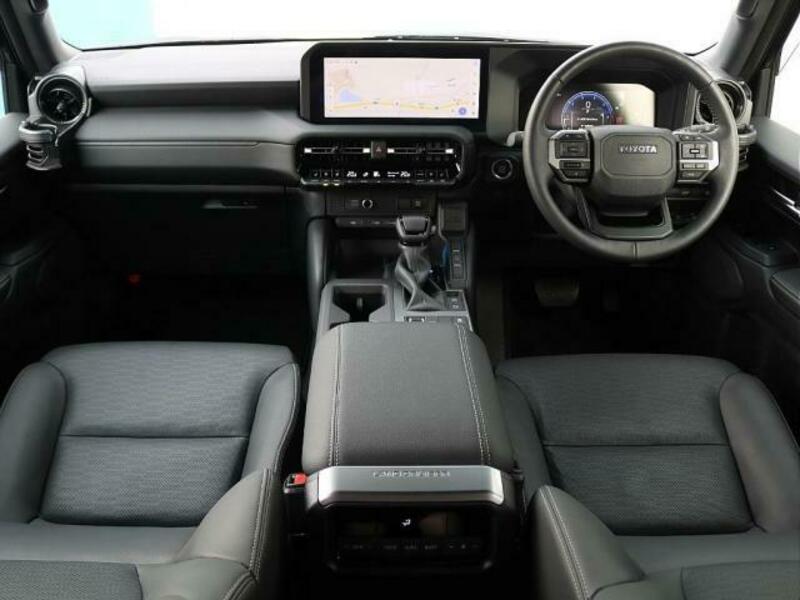 LAND CRUISER 250