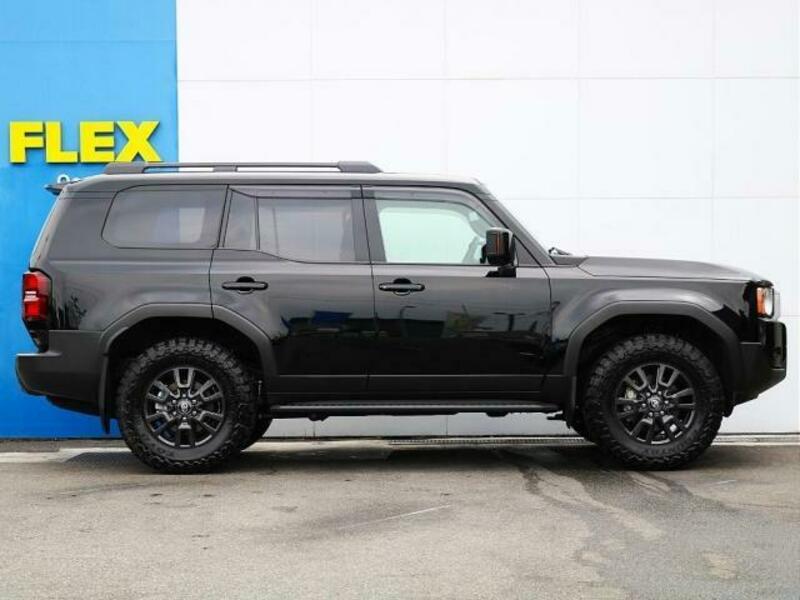 LAND CRUISER 250