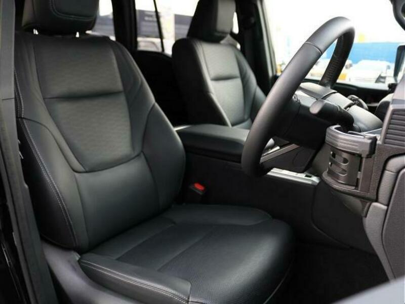 LAND CRUISER 250
