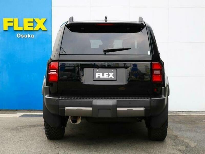 LAND CRUISER 250