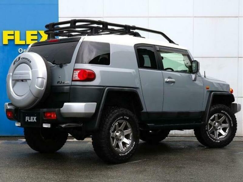 FJ CRUISER
