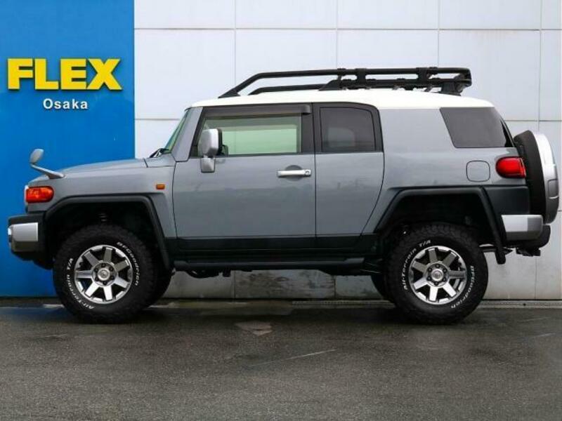 FJ CRUISER