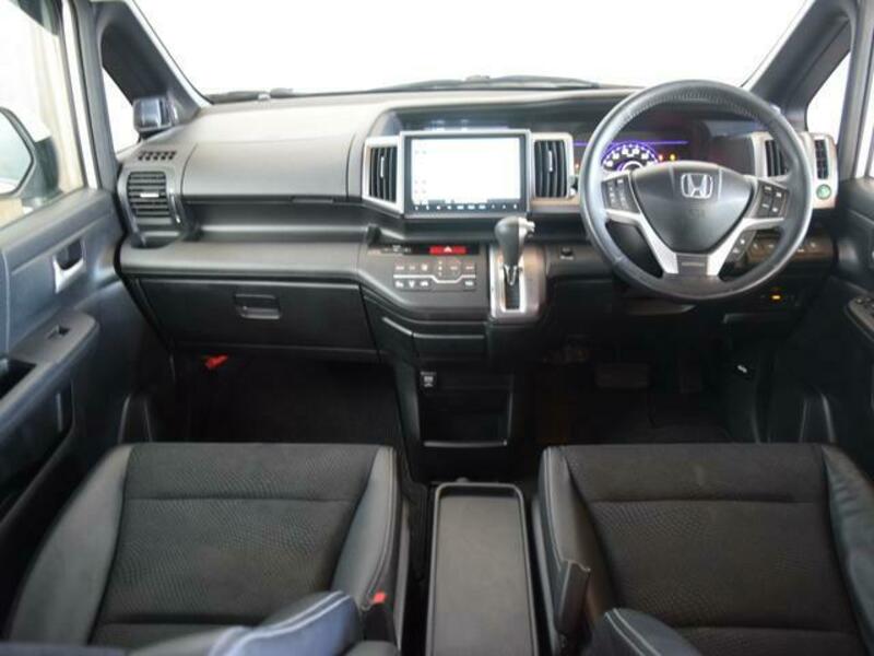 STEPWAGON SPADA