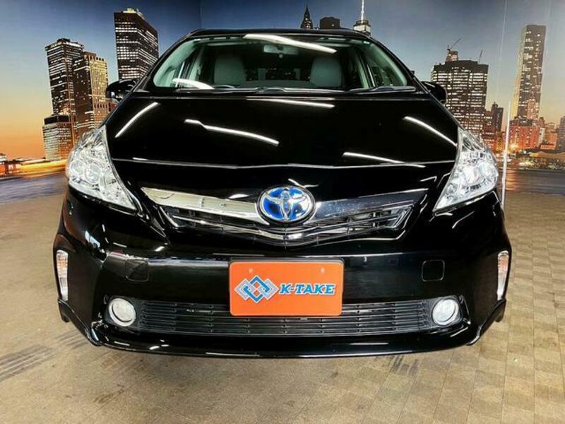 PRIUS ALPHA