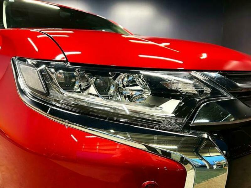OUTLANDER PHEV