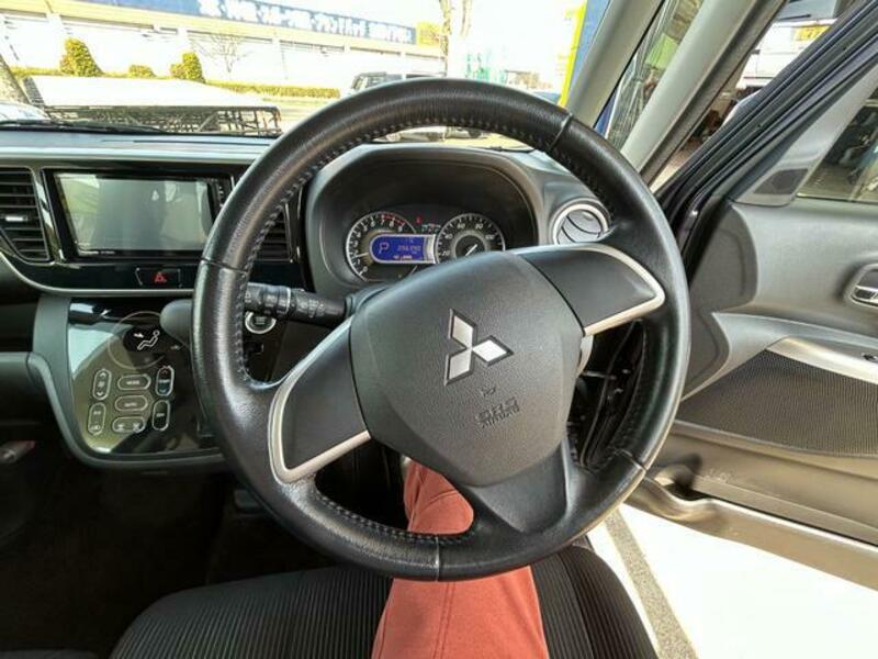 EK SPACE CUSTOM