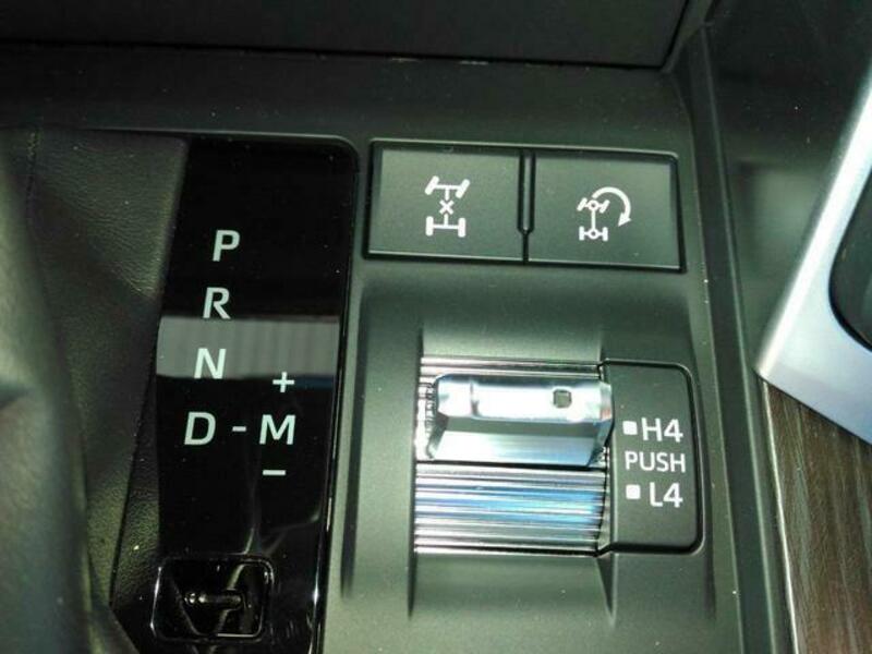 LAND CRUISER