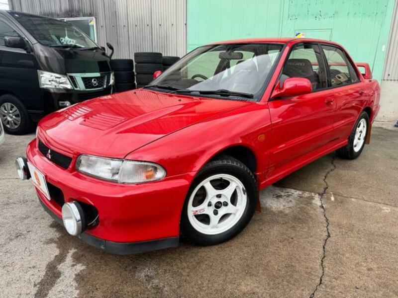 MITSUBISHI LANCER