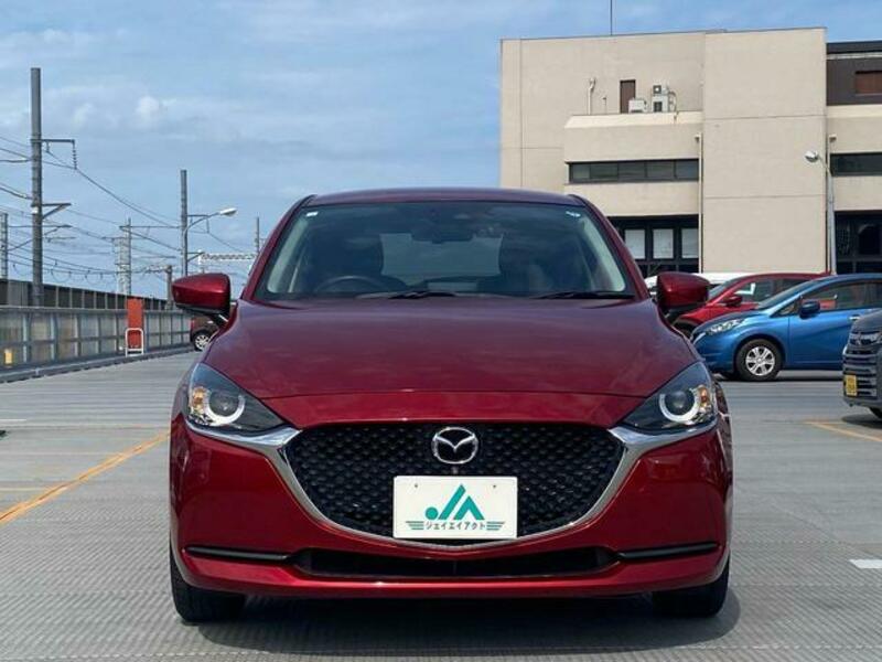 MAZDA2