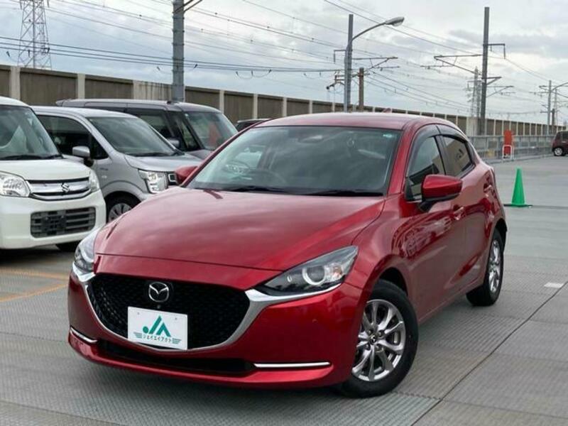MAZDA2