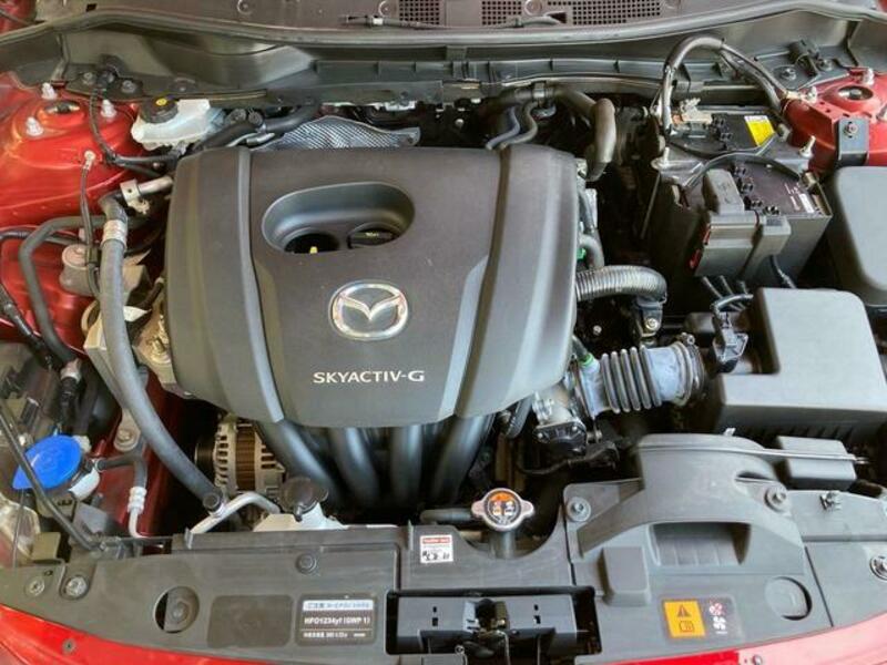 MAZDA2