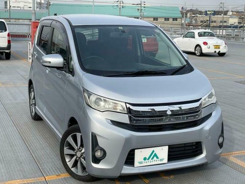 MITSUBISHI EK CUSTOM