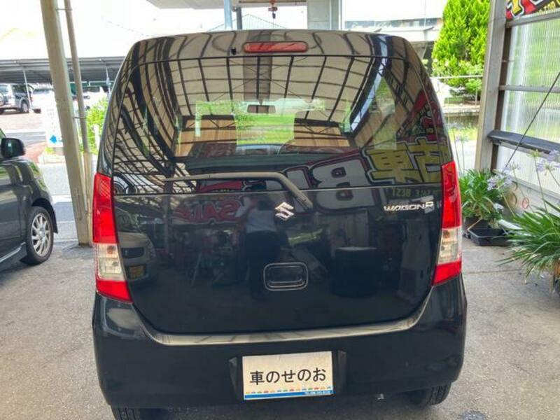 WAGON R
