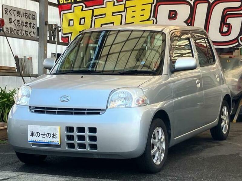 DAIHATSU ESSE