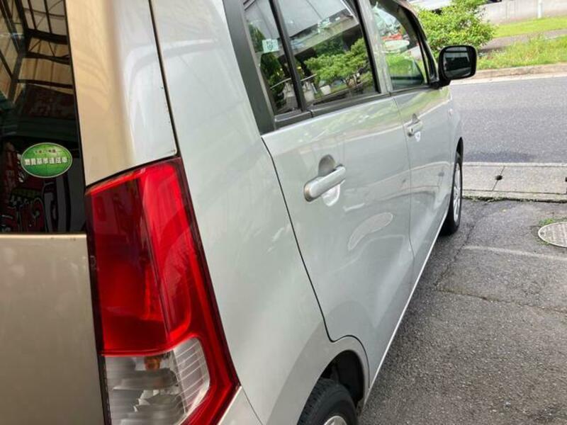 WAGON R