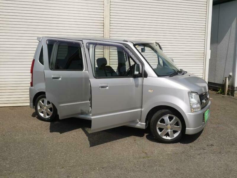 WAGON R