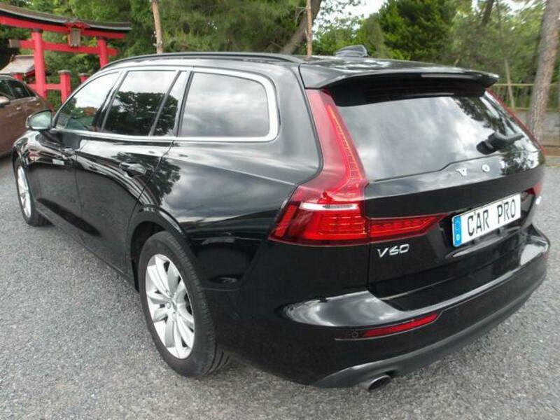 V60