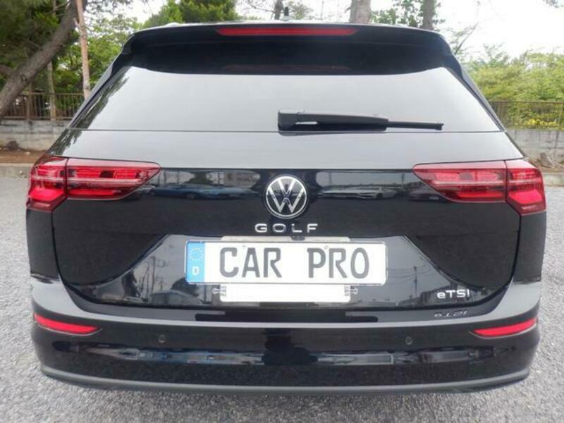 GOLF VARIANT