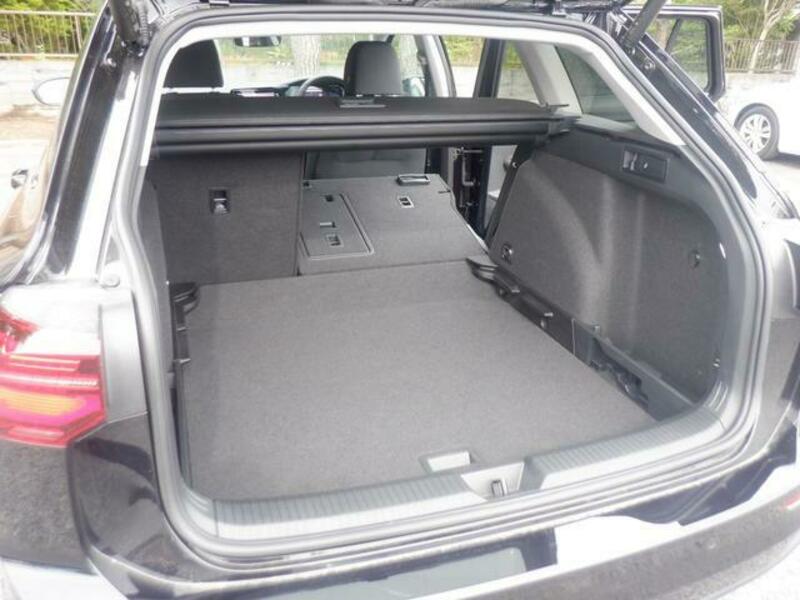 GOLF VARIANT