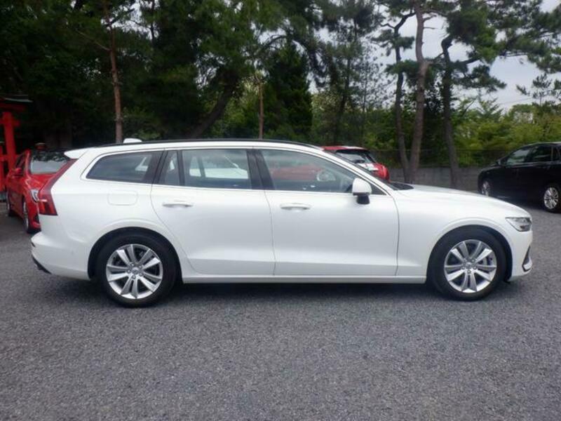 V60