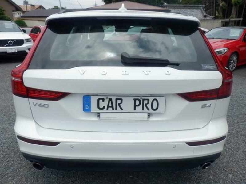 V60