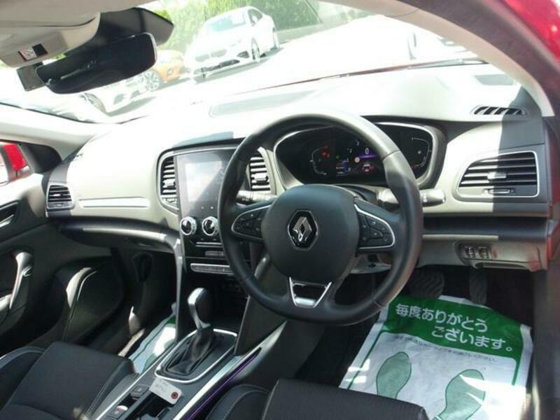 MEGANE
