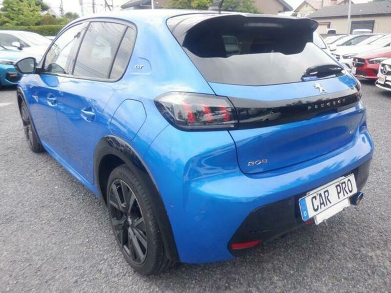 208
