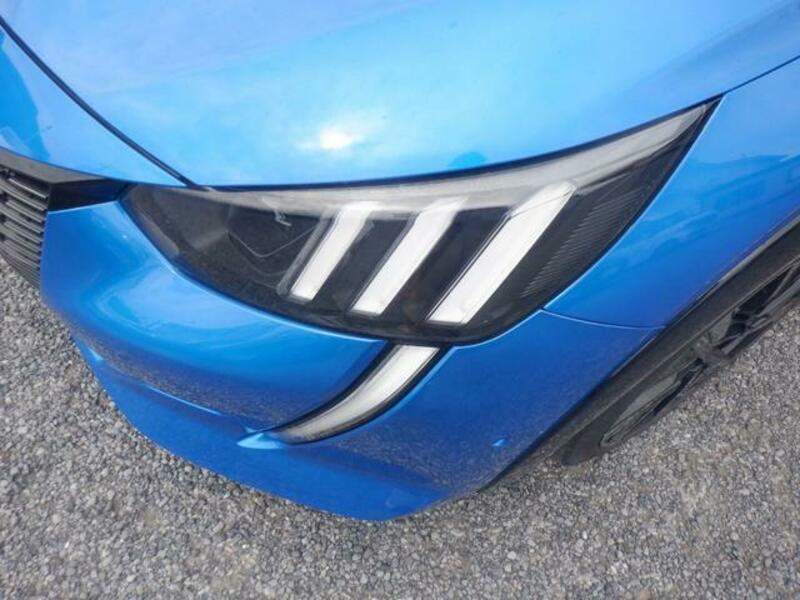 208