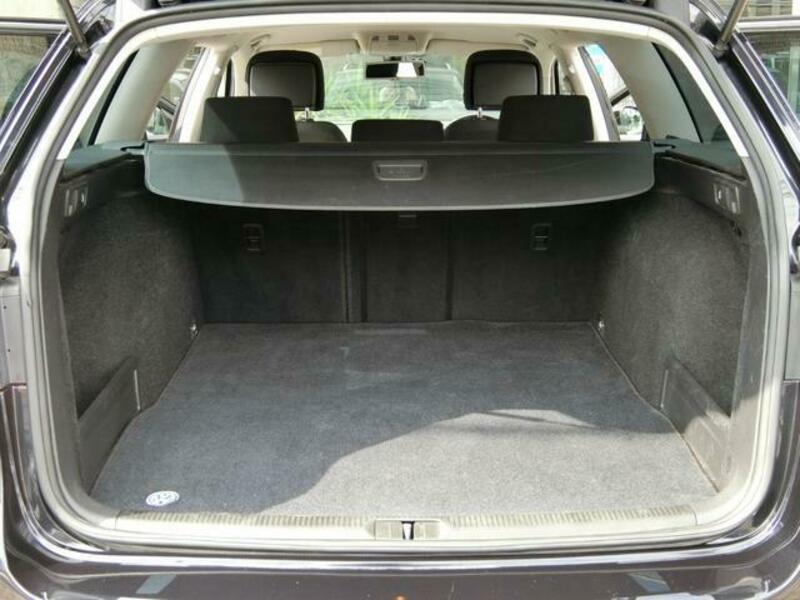 PASSAT VARIANT