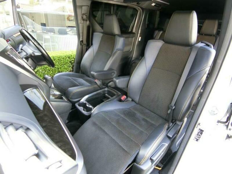 VELLFIRE