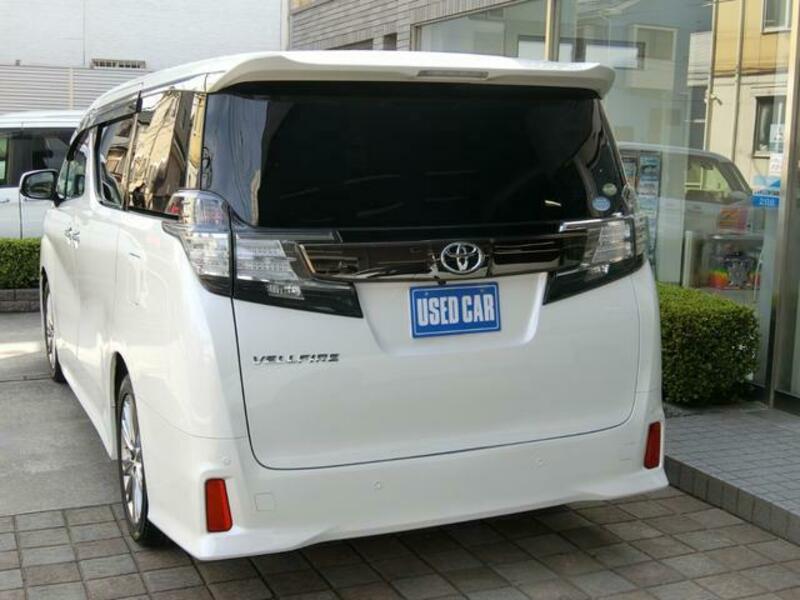 VELLFIRE