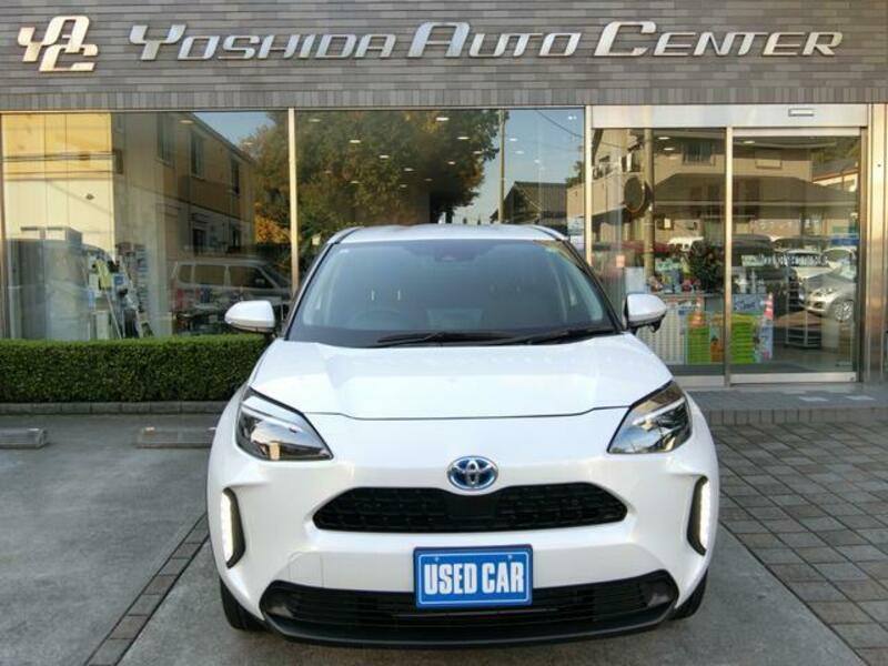 YARIS CROSS