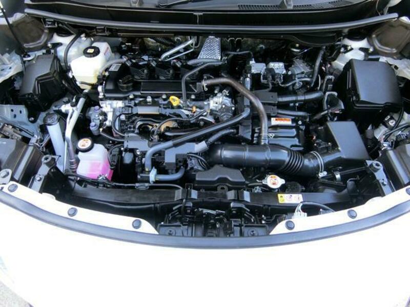 YARIS CROSS