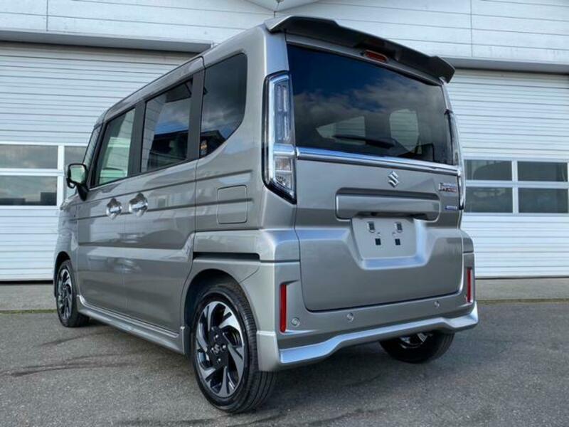 SPACIA CUSTOM