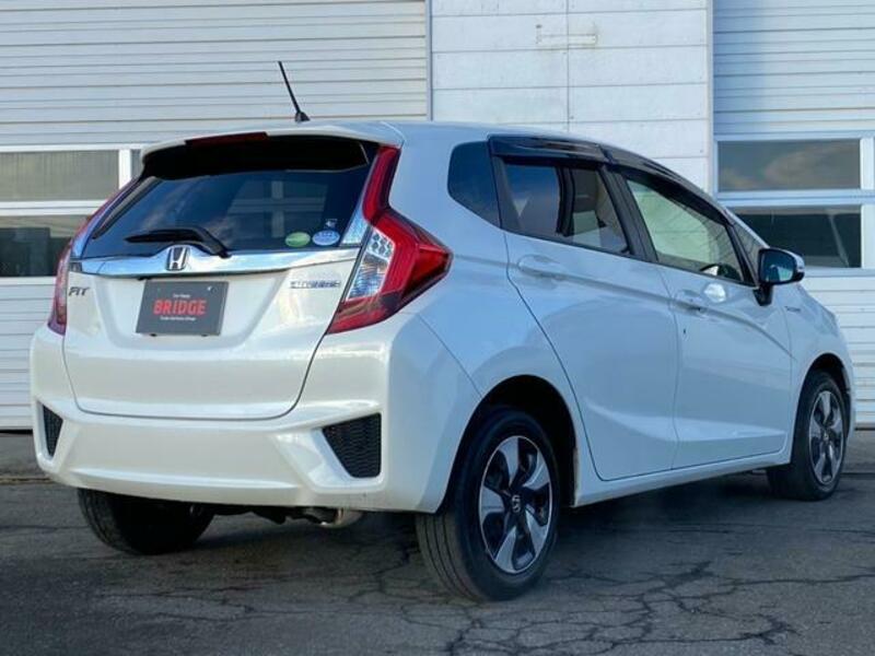 FIT HYBRID