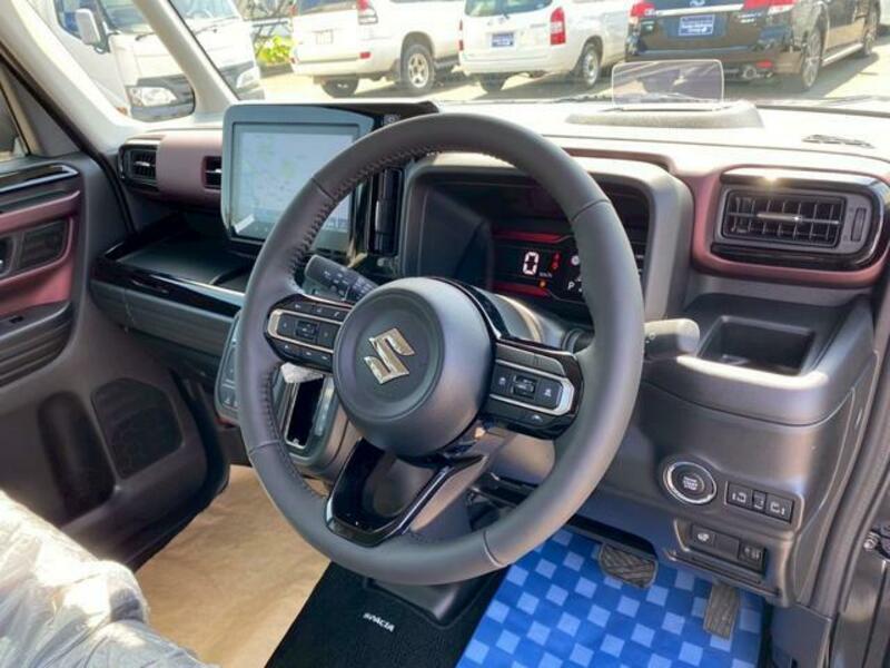 SPACIA CUSTOM