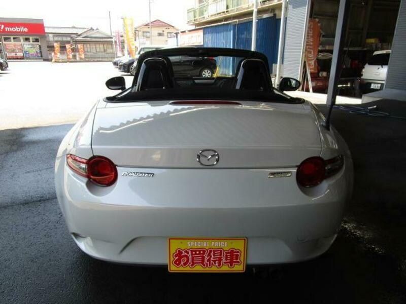ROADSTER