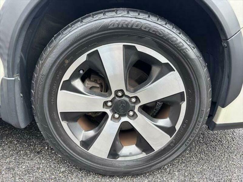 XV HYBRID