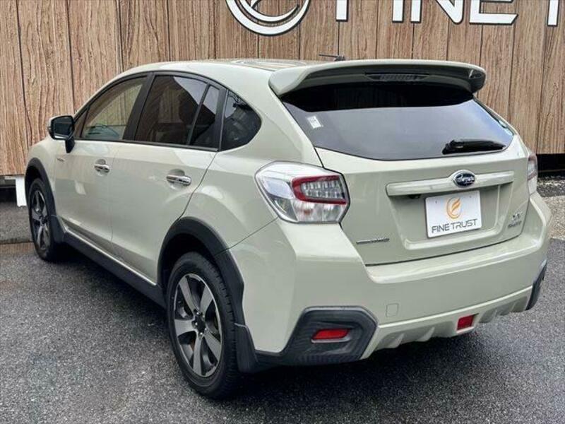 XV HYBRID