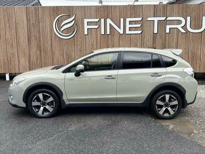 XV HYBRID