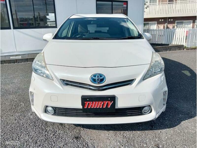 PRIUS ALPHA